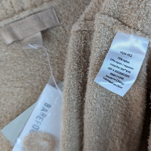 Barefoot Dreams Circle Cardigan CozyChic Lite Shawl Collar Soft Camel L/XL NWT - Picture 11 of 13